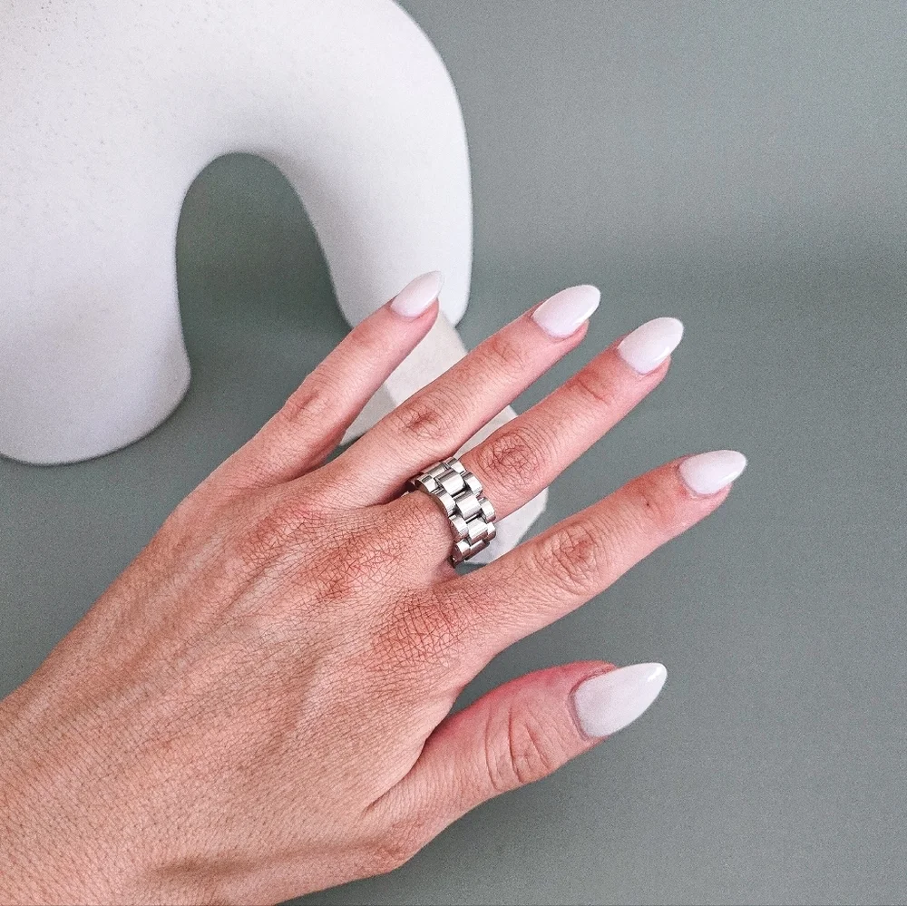 Stainless steel silver tone chain ring new